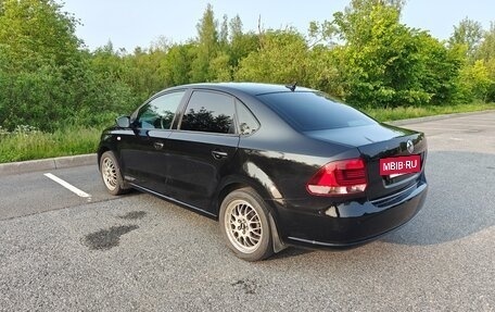Volkswagen Polo VI (EU Market), 2013 год, 750 000 рублей, 4 фотография