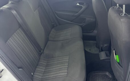 Volkswagen Polo VI (EU Market), 2017 год, 1 000 000 рублей, 9 фотография
