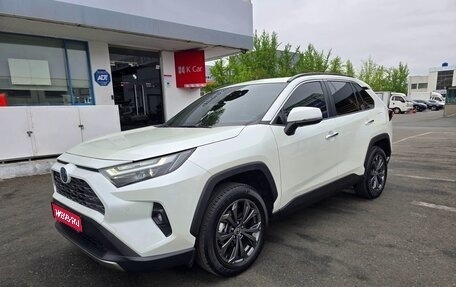 Toyota RAV4, 2022 год, 2 300 000 рублей, 1 фотография
