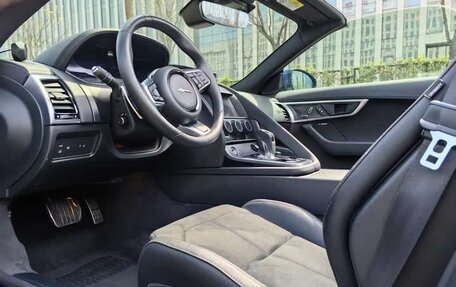 Jaguar F-Type I рестайлинг 2, 2020 год, 4 900 000 рублей, 7 фотография