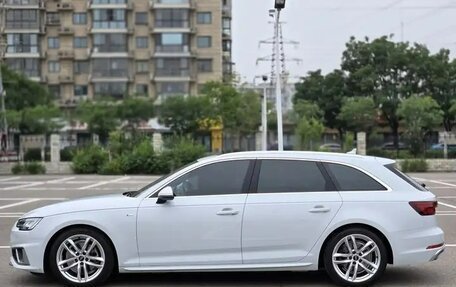 Audi A4, 2020 год, 3 080 000 рублей, 2 фотография