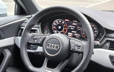 Audi A4, 2020 год, 3 080 000 рублей, 9 фотография