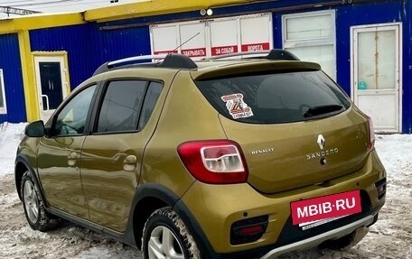 Renault Sandero II рестайлинг, 2017 год, 700 000 рублей, 3 фотография
