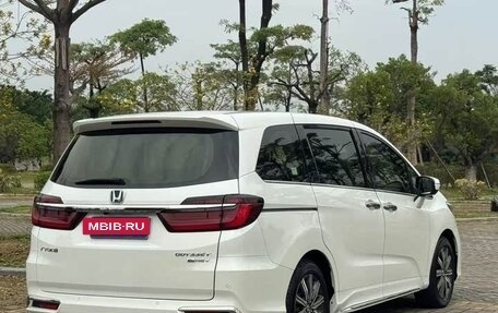 Honda Odyssey IV, 2022 год, 3 120 000 рублей, 5 фотография
