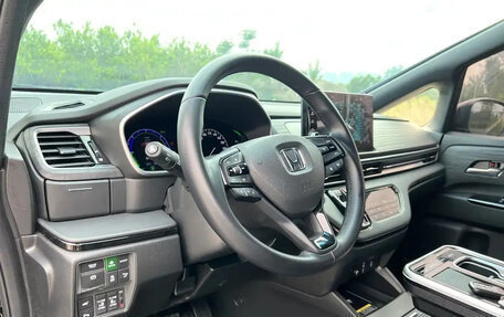 Honda Elysion, 2024 год, 4 250 000 рублей, 11 фотография