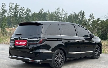 Honda Elysion, 2024 год, 4 250 000 рублей, 7 фотография