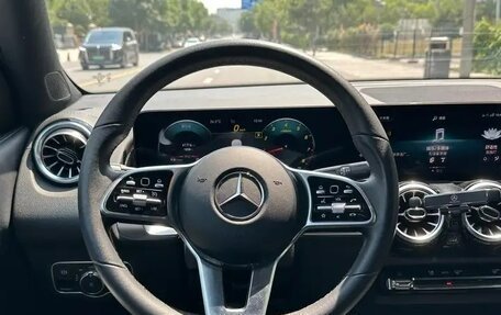Mercedes-Benz GLB, 2021 год, 2 540 000 рублей, 24 фотография