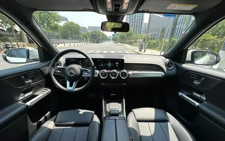 Mercedes-Benz GLB, 2021 год, 2 540 000 рублей, 23 фотография