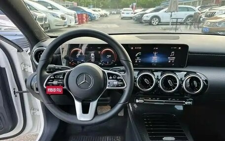 Mercedes-Benz A-Класс, 2020 год, 1 920 000 рублей, 9 фотография