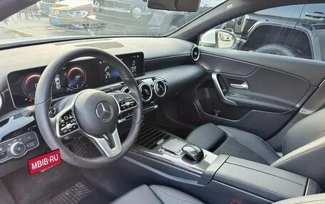 Mercedes-Benz A-Класс, 2020 год, 1 920 000 рублей, 26 фотография