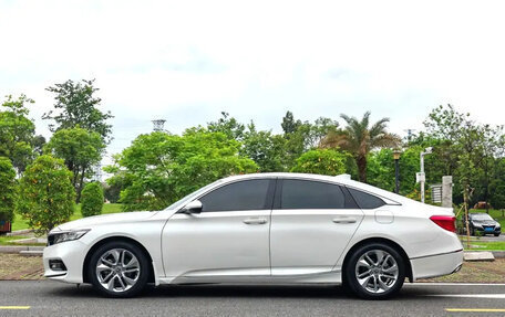 Honda Accord IX рестайлинг, 2020 год, 2 000 000 рублей, 7 фотография