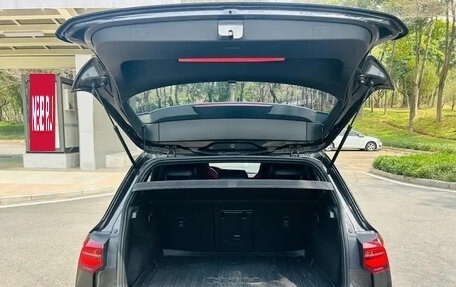 Volkswagen Golf GTI, 2022 год, 2 300 000 рублей, 7 фотография