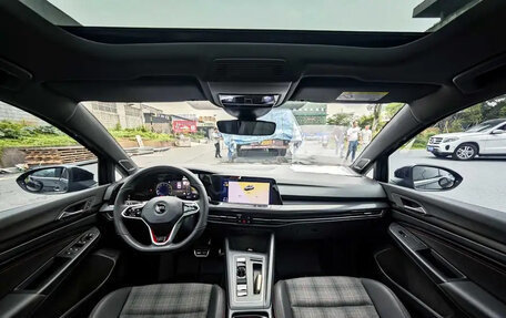 Volkswagen Golf GTI, 2022 год, 2 600 000 рублей, 8 фотография
