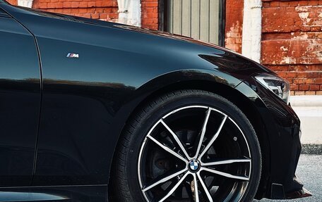 BMW 3 серия, 2019 год, 3 000 000 рублей, 15 фотография