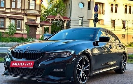 BMW 3 серия, 2019 год, 3 000 000 рублей, 17 фотография