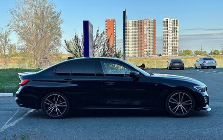 BMW 3 серия, 2019 год, 3 000 000 рублей, 27 фотография