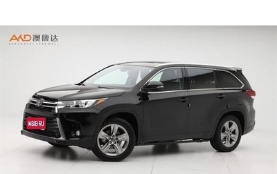 Toyota Highlander III, 2021 год, 3 100 000 рублей, 1 фотография