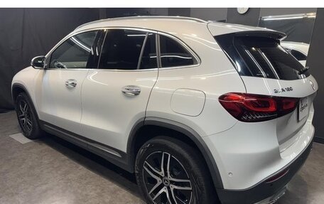 Mercedes-Benz GLA, 2022 год, 2 180 000 рублей, 4 фотография
