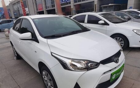 Toyota Yaris XP150 рестайлинг, 2021 год, 1 050 000 рублей, 2 фотография