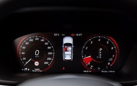 Volvo XC60 II, 2021 год, 2 215 000 рублей, 8 фотография