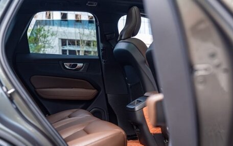 Volvo XC60 II, 2021 год, 2 215 000 рублей, 11 фотография