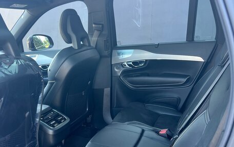 Volvo XC90 II рестайлинг, 2021 год, 6 000 000 рублей, 4 фотография