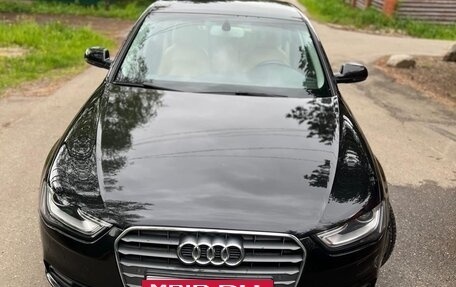 Audi A4, 2014 год, 1 380 000 рублей, 3 фотография