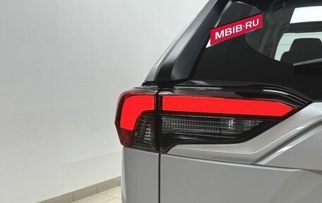 Toyota RAV4, 2025 год, 4 390 000 рублей, 10 фотография