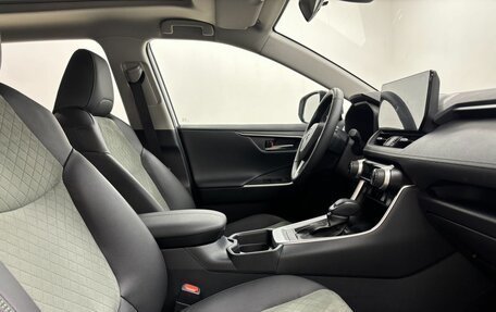 Toyota RAV4, 2025 год, 4 390 000 рублей, 12 фотография