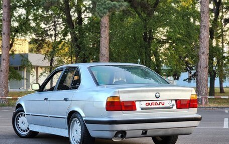 BMW 5 серия, 1991 год, 320 000 рублей, 6 фотография