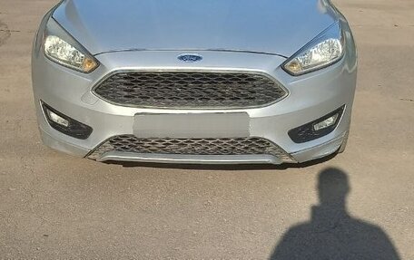 Ford Focus III, 2015 год, 930 000 рублей, 3 фотография