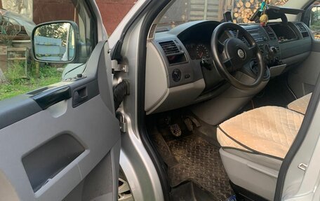 Volkswagen Caravelle T5, 2008 год, 1 500 000 рублей, 27 фотография