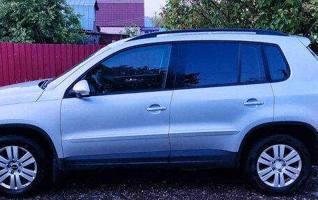 Volkswagen Tiguan I, 2010 год, 1 250 000 рублей, 3 фотография