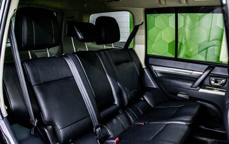 Mitsubishi Pajero IV, 2014 год, 2 500 000 рублей, 12 фотография