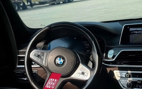 BMW 7 серия, 2021 год, 4 360 000 рублей, 10 фотография
