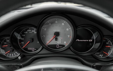 Porsche Panamera II рестайлинг, 2013 год, 3 400 000 рублей, 23 фотография