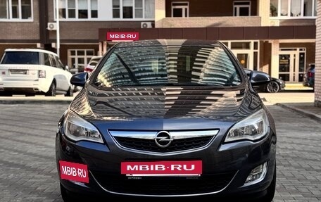 Opel Astra J, 2012 год, 1 080 000 рублей, 3 фотография