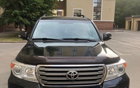 Toyota Land Cruiser 200, 2013 год, 3 800 000 рублей, 9 фотография