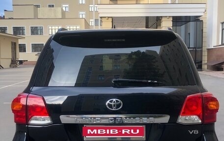 Toyota Land Cruiser 200, 2013 год, 3 800 000 рублей, 8 фотография