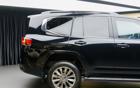 Toyota Land Cruiser, 2024 год, 26 000 000 рублей, 10 фотография