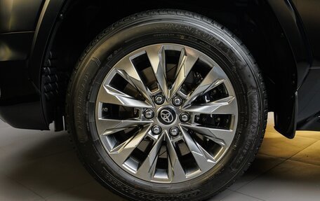 Toyota Land Cruiser, 2024 год, 26 000 000 рублей, 12 фотография