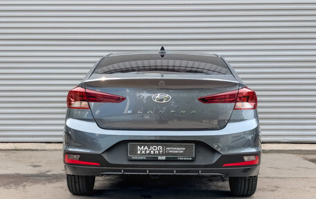 Hyundai Elantra VI рестайлинг, 2019 год, 1 650 000 рублей, 6 фотография