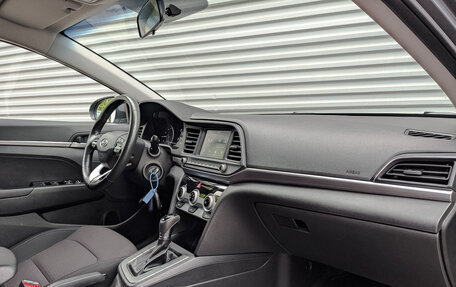 Hyundai Elantra VI рестайлинг, 2019 год, 1 650 000 рублей, 13 фотография