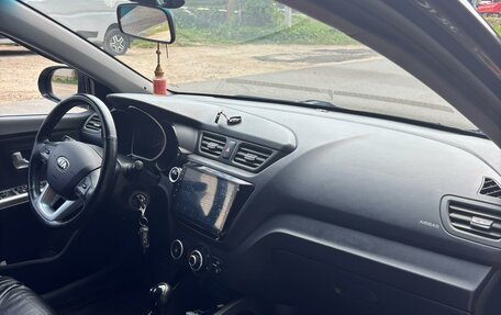 KIA Rio III рестайлинг, 2014 год, 899 000 рублей, 28 фотография