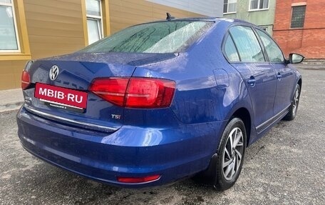 Volkswagen Jetta VI, 2018 год, 1 699 000 рублей, 4 фотография