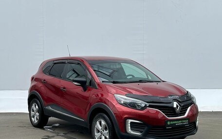 Renault Kaptur I рестайлинг, 2020 год, 1 145 000 рублей, 3 фотография