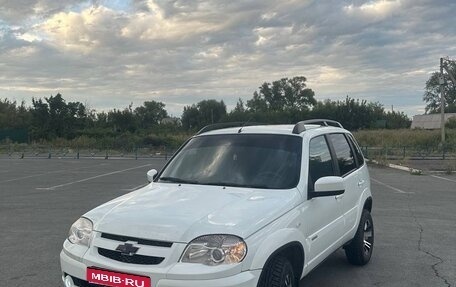 Chevrolet Niva I рестайлинг, 2013 год, 580 000 рублей, 1 фотография