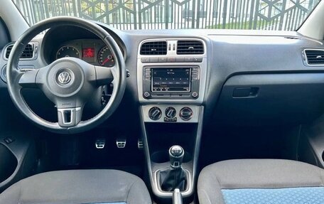 Volkswagen Polo VI (EU Market), 2013 год, 685 000 рублей, 18 фотография