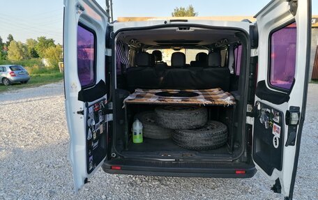 Opel Vivaro B, 2016 год, 1 840 000 рублей, 6 фотография