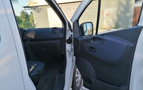 Opel Vivaro B, 2016 год, 1 840 000 рублей, 21 фотография